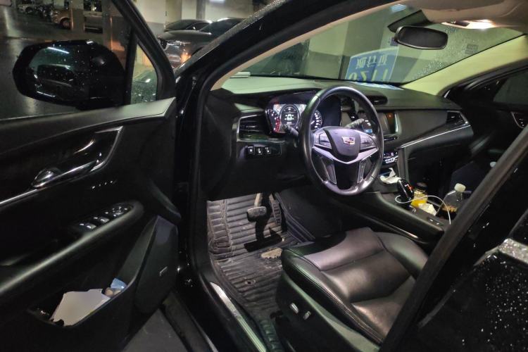 Used Cadillac XT5 2018 25T Luxury Model