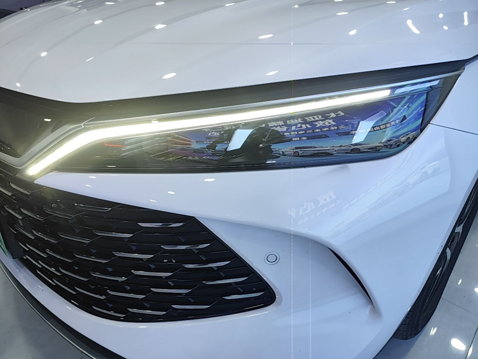 BYD Qin L 2025 DM-i Smart Drive 120KM Superior Model — снимка 8