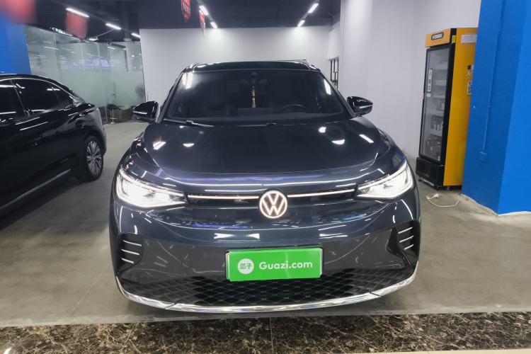 Used Volkswagen ID.4 CROZZ 2021 Long-Range Lite PRO Two-Wheel Drive Version Front