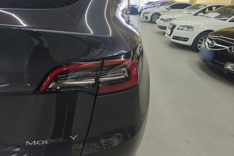 Used Tesla Model Y 2023 Rear-Wheel-Drive Version