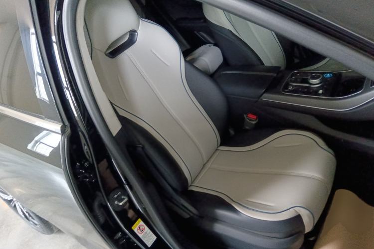 Used BYD Destroyer 05 2024 Honor Edition DM-i 120KM Luxury Model
