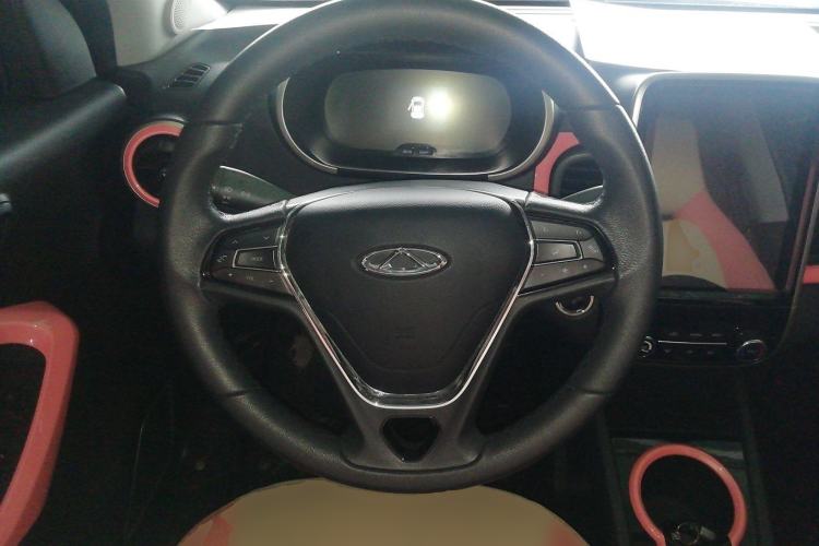 Used Chery New Energy Little Ant 2021 200 000 Yuan Ant Fan Edition Energized Version Lithium Iron Phosphate 301 km
