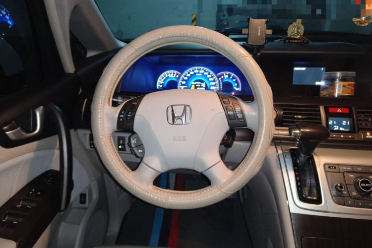 Used Honda Elysion 2012 2.4L VTi-S Prestige Edition Steering Wheel