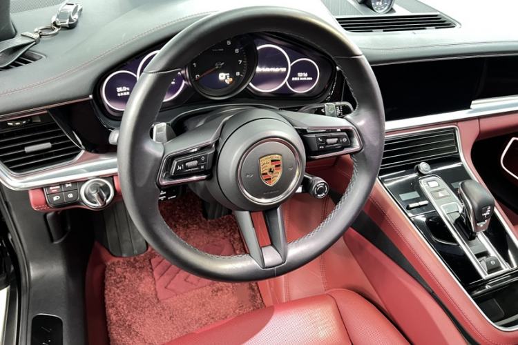 Used Porsche Panamera 2023 Facelifted Panamera 2.9T Platinum Edition