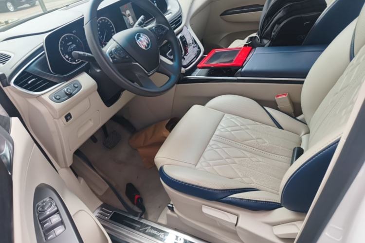 Used Buick GL8 2021 ES Landtrek 653T Comfort Edition
