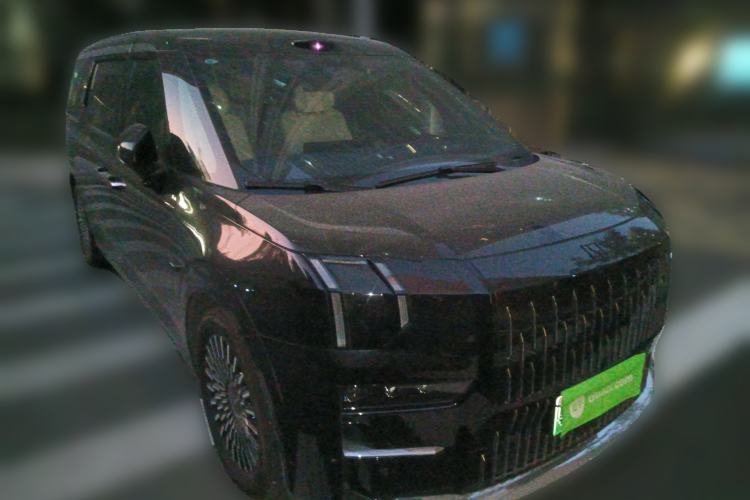 Used Zeekr 009 2024 Six-Seat Executive Version 4WD 108 kWh
