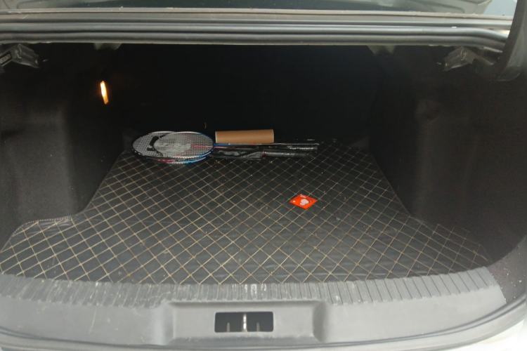 Used DS 5LS 2014 1.8L Elegant Edition VTi140 Trunk