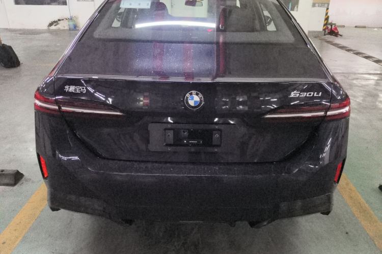 Used BMW 5 Series 2026 Facelift Model 530Li Leading Edition M Sport Package
