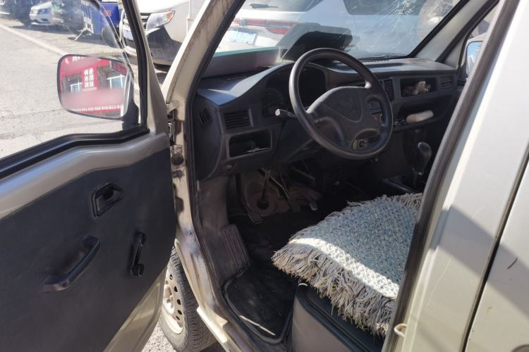 Used Wuling Zhiguang 2015 1.2L Practical LS-I Model
