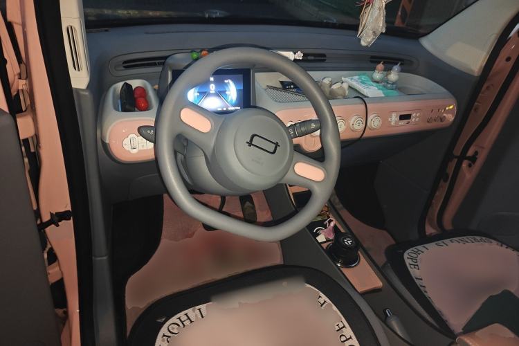 Used Bestune Pony 2025 222km Range Agile Horse Center Console