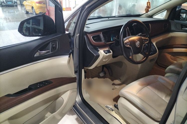 Used Buick GL8 2018 28T Luxury Model China VI Standard