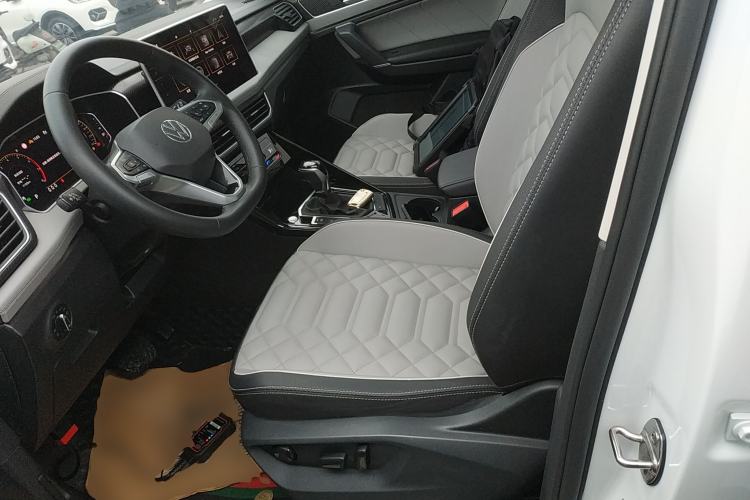 Used Volkswagen Tayron 2023 330TSI Two-Wheel-Drive Luxury Plus Advanced Version
