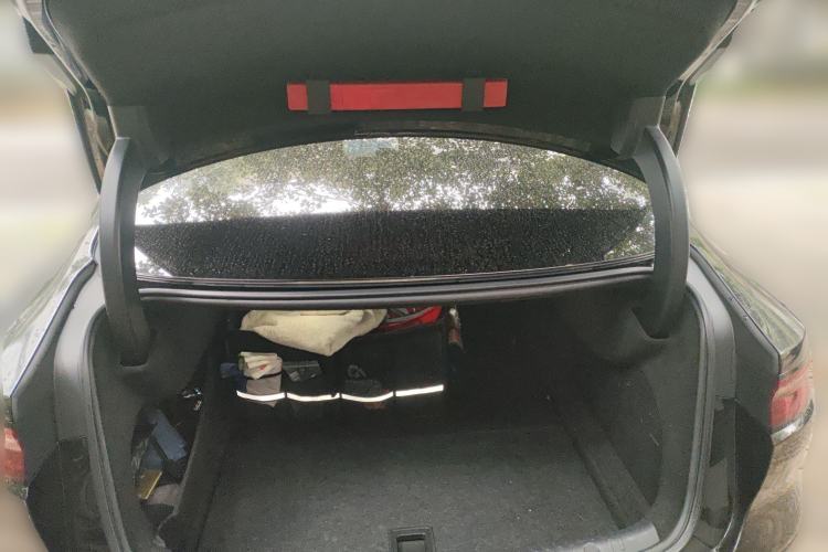 Used BYD Han 2022 DM-i 121KM Prestige Model