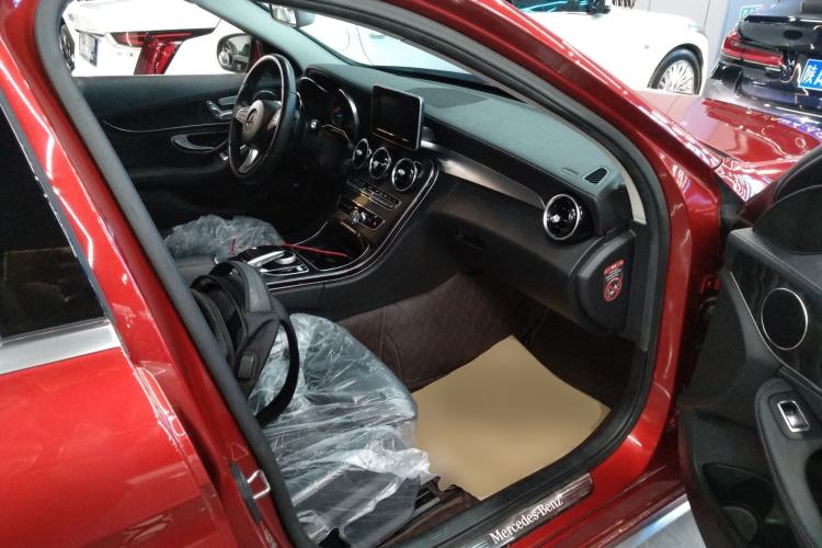 Used Mercedes-Benz C-Class 2017 Facelift C 200 L Sport Edition
