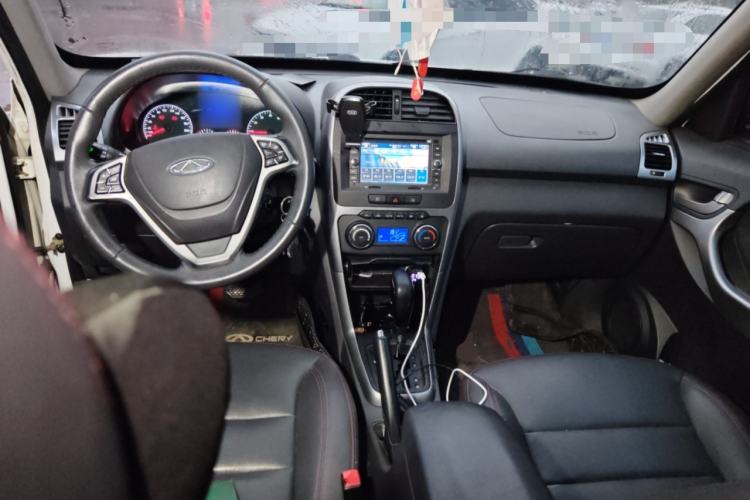 Used Chery Tiggo 3 2015 1.6L CVT ZhiShang Commemorative Edition
