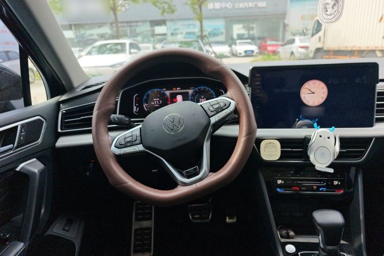 Used Volkswagen Tiguan L 2024 330TSI Automatic Two-Wheel Drive R-Line Enhanced Edition
