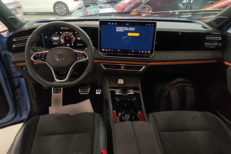 Used Volkswagen Tiguan L 2024 PRO 380TSI Four-Wheel Drive R-Line Prestige Edition
