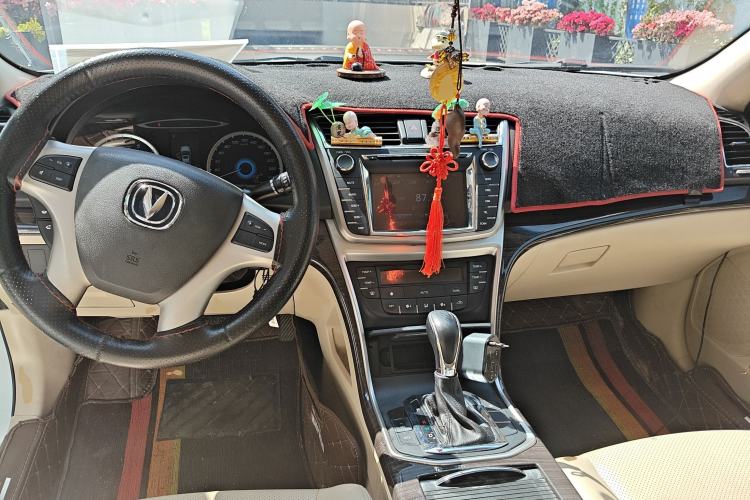 Used CHANGAN Raeton 2014 1.8T Automatic Elite Anniversary Edition China IV Standard