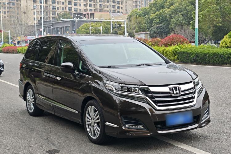 Used Honda Elysion 2016 2.4L Classic Edition Exterior 6