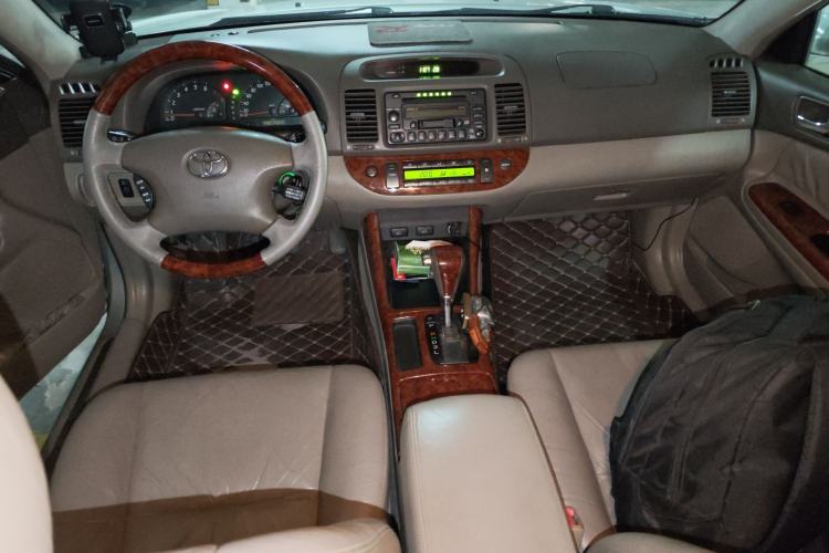 Used Toyota Camry 2005 2.4 Luxury Edition