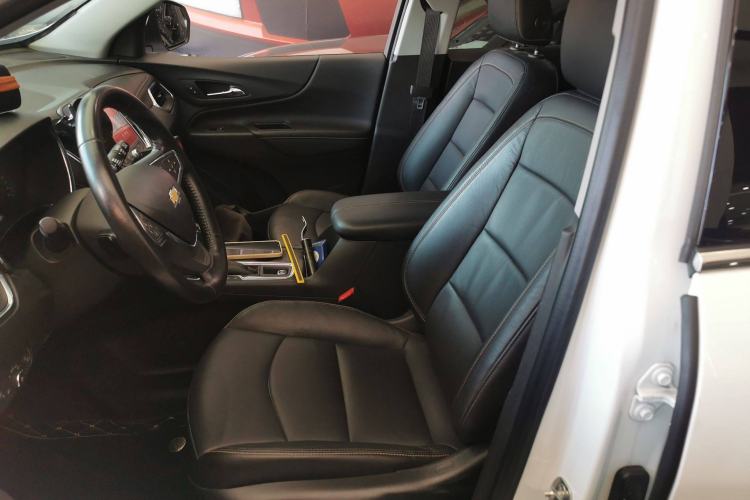 Used Chevrolet Equinox 2019 535T Automatic YuJie Edition China VI
