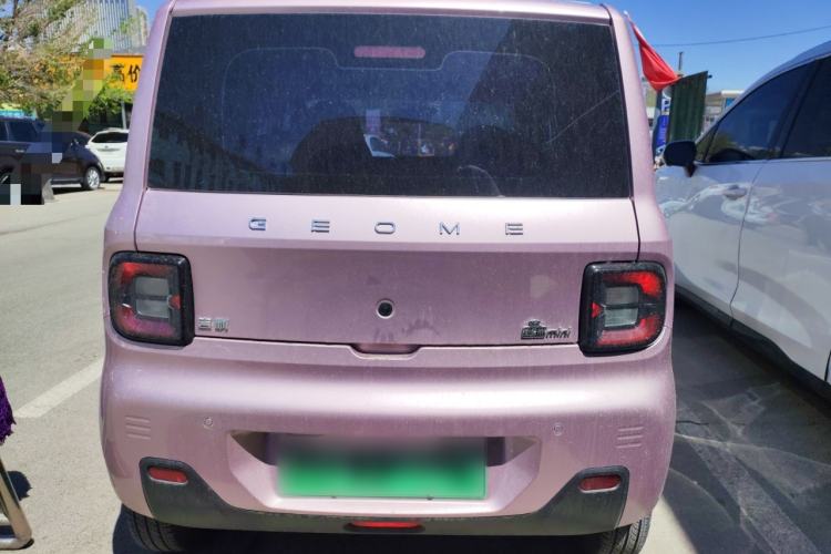 Used Geely Galaxy Panda 2024 Panda Mini 200km Endurance Bear

