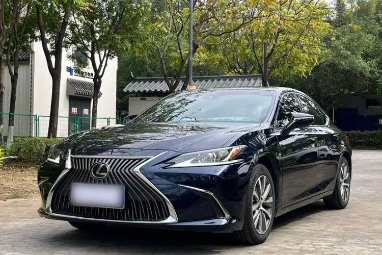 Used Lexus ES 2020 200 Excellence Edition