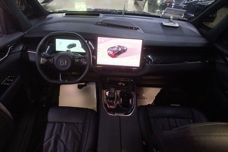 Used Zeekr 009 2024 7-Seater Walk-Through Version Four-Wheel Drive 108 kWh
