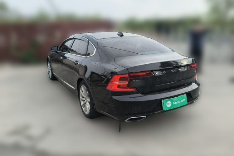 Used Volvo S90 New Energy 2020 T8 e-Drive Hybrid – Zhiyi Luxury Edition

