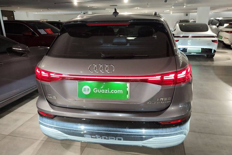 Used Audi Q5 e-tron 2022 40 e-tron Starlight Edition Mech Kit
