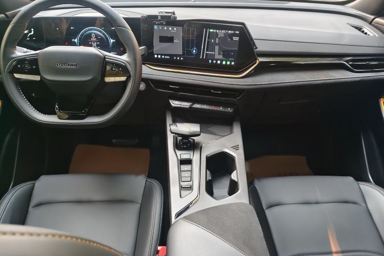 Used CHANGAN OSHAN X5 PLUS 2023 Revised 1.5T DCT Excellence Edition Interior 3