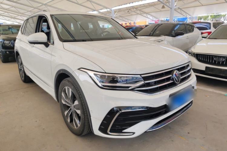 Used Volkswagen Tiguan L 2024 Outstanding Model 330TSI Automatic Two-Wheel Drive R-Line Dragon Glory Edition Front Right 45 Deg