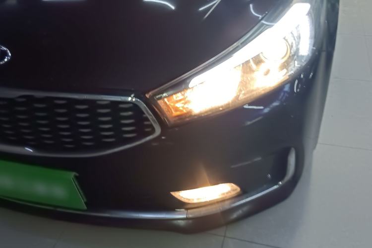Used Kia K3 2017 1.6L Automatic 15th Anniversary Special Edition GLS Left Front Headlight