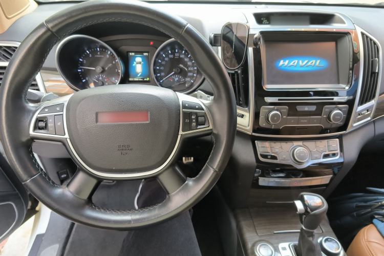 Used Haval H9 2015 2.0T Four-Wheel Drive Luxury 7-Seater
