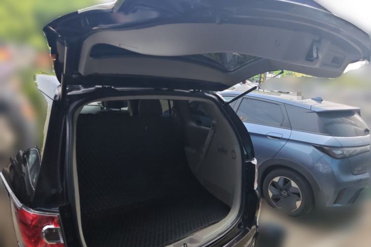 Used Mazda 8 2013 2.5L Ultimate Edition
