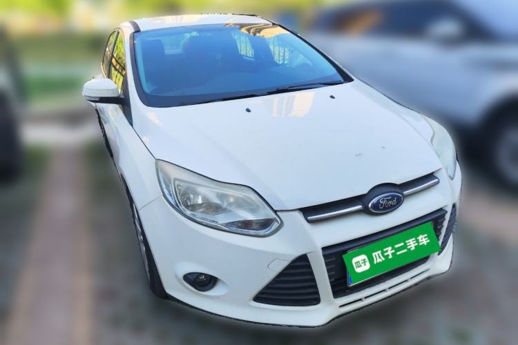 Used Ford Focus 2012 Sedan 1.6L Manual Comfort Model Front Right 45 Deg