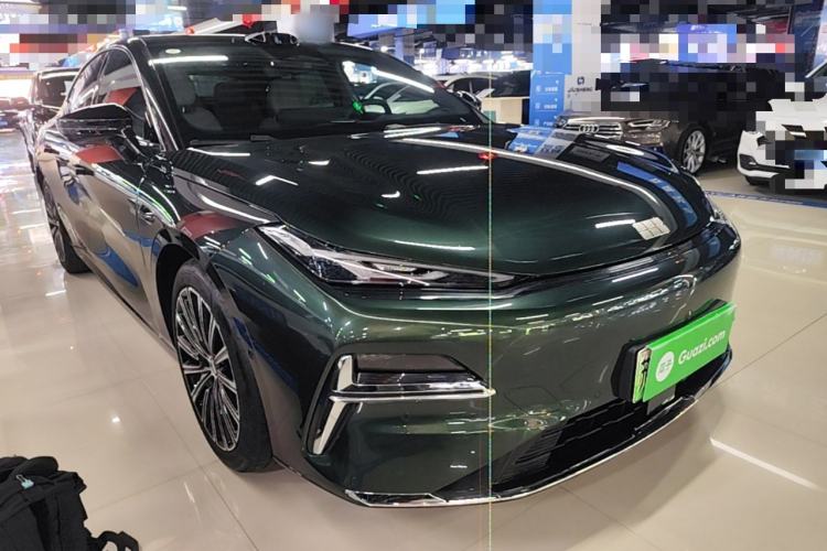 Used Geely Galaxy 8 2025 130km EM-P Starship Edition