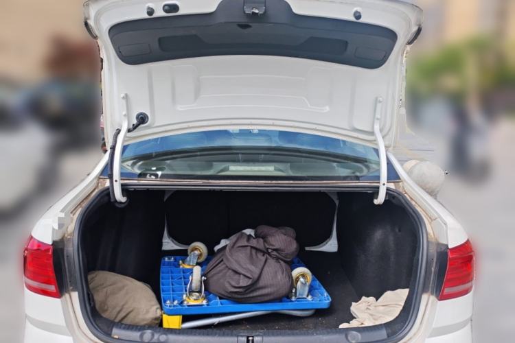 Used Volkswagen Lavida 2015 1.6L Manual Comfort Edition