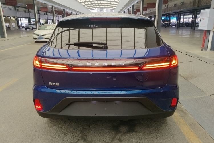 Used SERES SF5 2021 Four-Wheel Drive Freedom Expedition Edition
