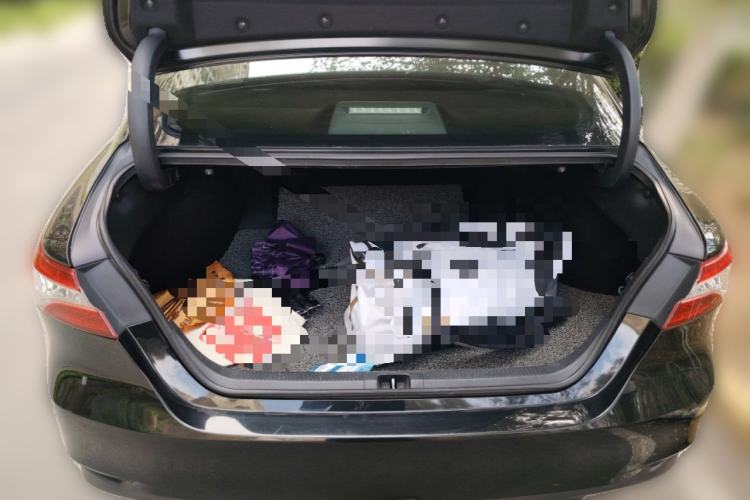 Used Toyota Camry 2018 2.0G Luxury Edition
