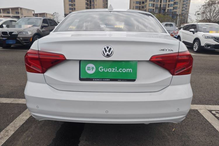 Used Volkswagen Jetta 2019 Dream Edition 1.4L Manual Fashion Version
