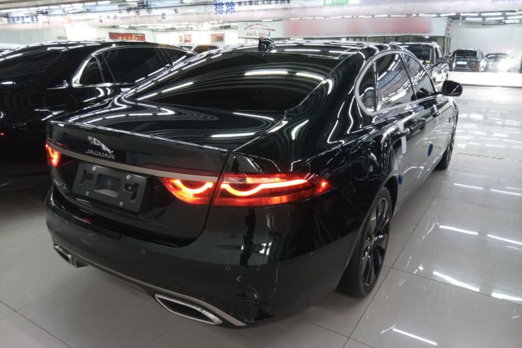 Used Jaguar XFL 2024 2.0T P250 Two-Wheel Drive Prestige Luxury Edition
