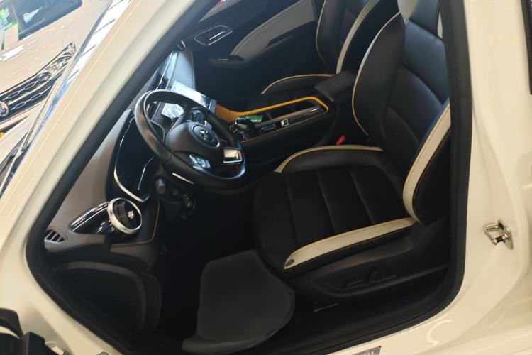 Used MG 6 2021 Pro 1.5T Automatic Trophy Luxury Edition Left Front Seat