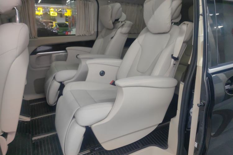 Used Mercedes-Benz V-Class 2018 V 260 L Prestige Extended Version China VI