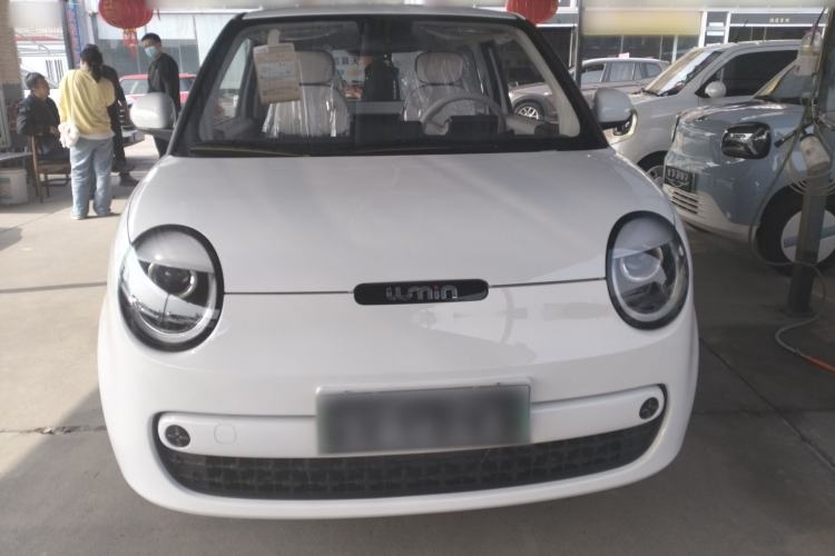 Used CHANGAN NEVO Lumin 2026 Model Treasure Edition 205km Beloved Beige Guoxuan
