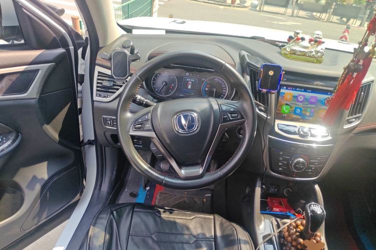 Used CHANGAN CS75 2017 Shangkui Edition 1.5T Manual Fengxiang Model