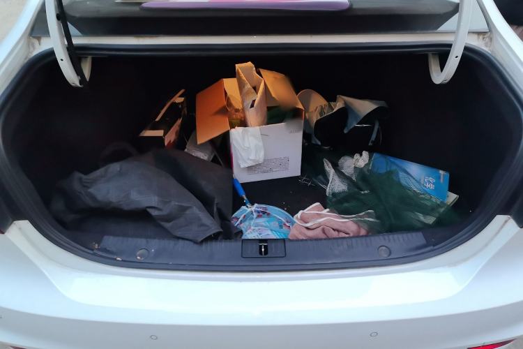 Used Roewe i6 2020 PLUS 1.6L CVT 4G Connected Glory Luxury Edition