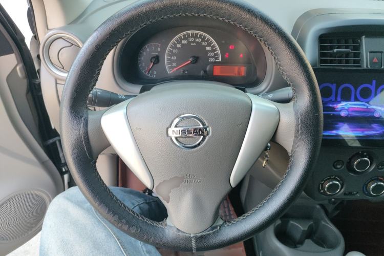 Used Nissan Sunny 2015 1.5XE Manual Comfort Edition
