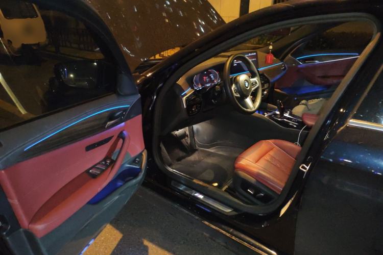 Used BMW 5 Series 2022 Revised Version 530Li xDrive M Sport Package Driver Seat