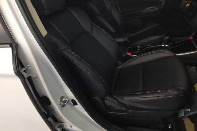 Used Mitsubishi Outlander 2021 2.0L Two-Wheel Drive Comfort Edition 5 Seats